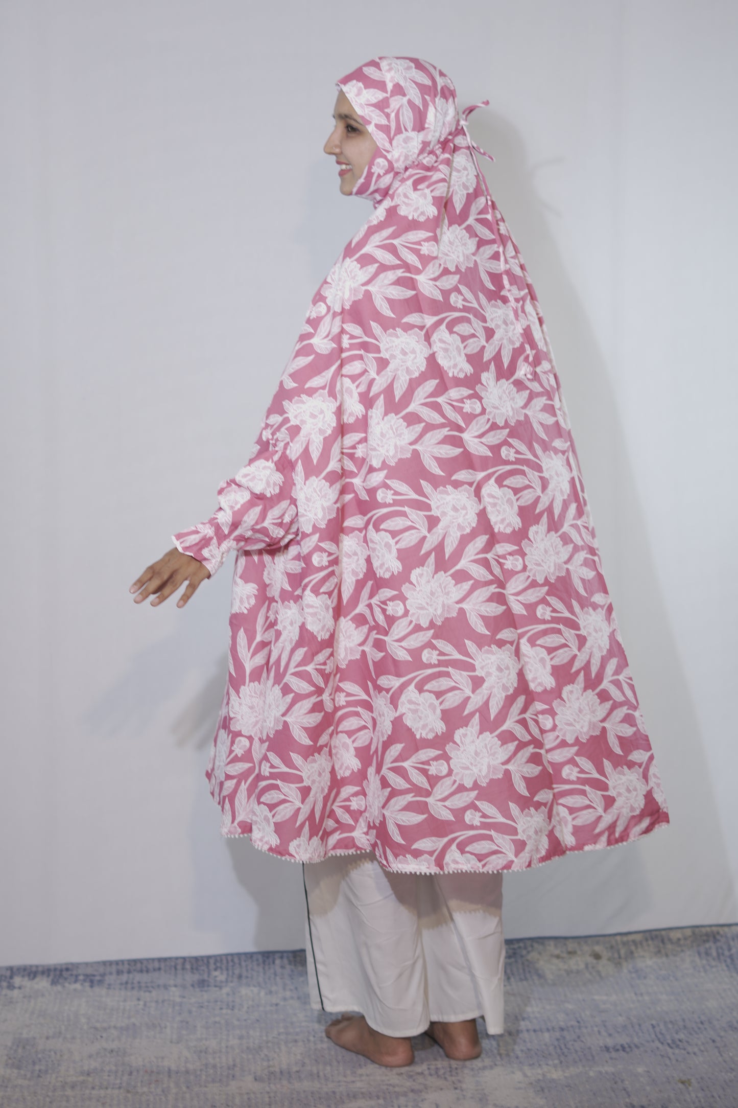 Pink Floral Knee Length Cotton Namaz Makhna