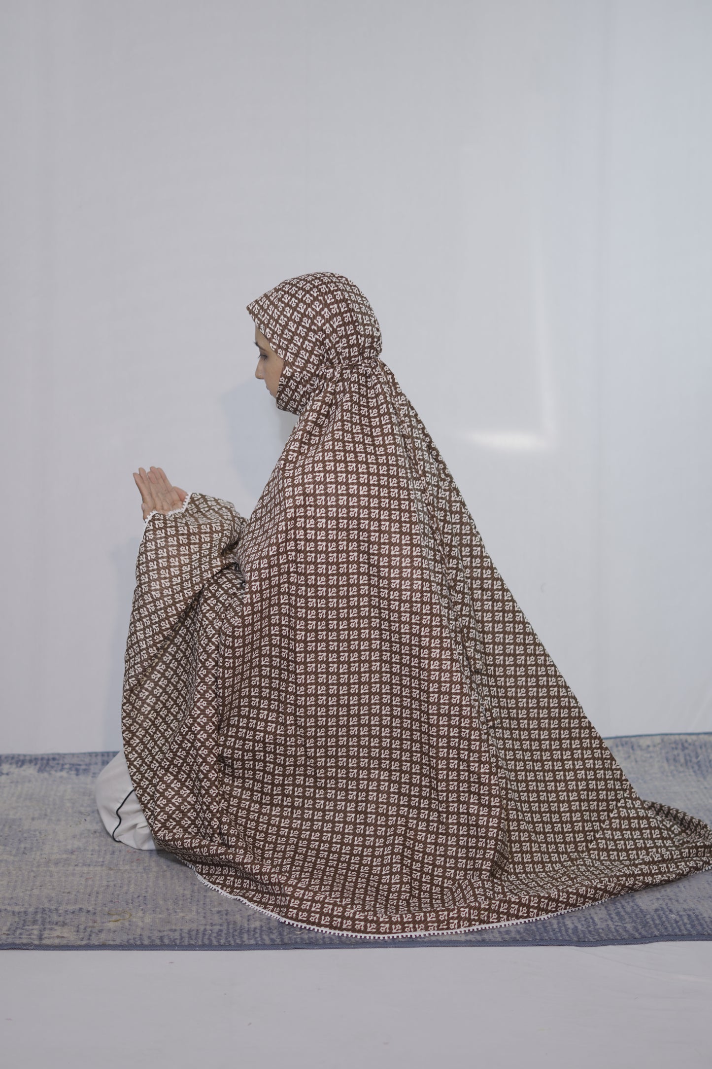 Brown Floral Knee Length Cotton Namaz Makhna