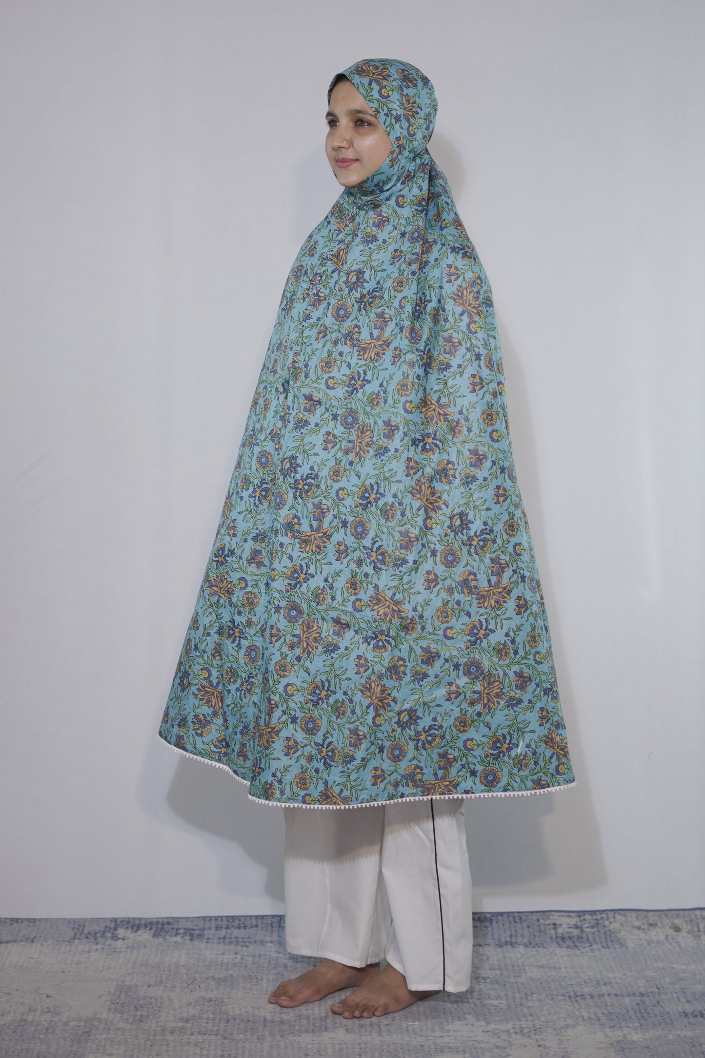 Dark Green Floral Knee Length Cotton Namaz Makhna