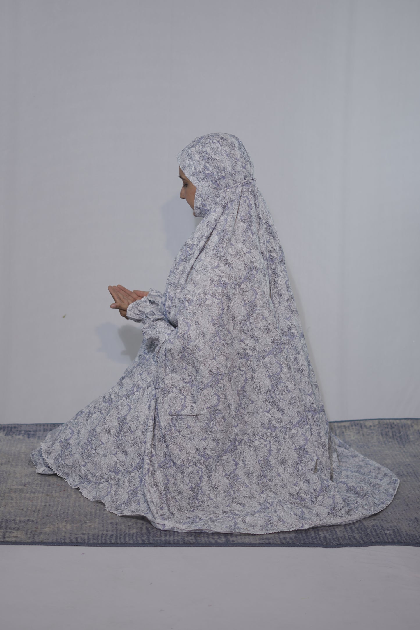 Mist Blue Floral Knee Length Cotton Namaz Makhna