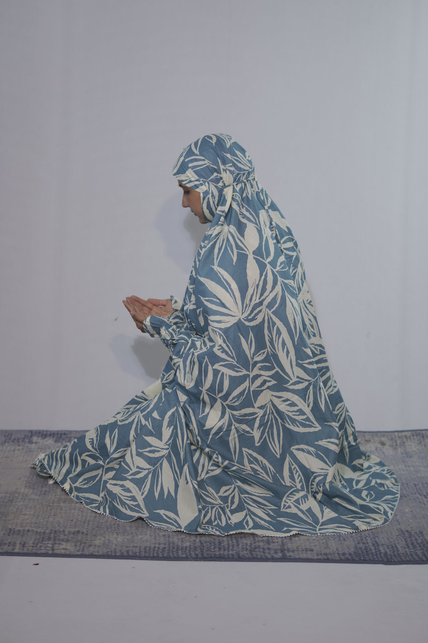 Slate Blue with Ivory Leaf Print Knee Length Cotton Namaz Makhna